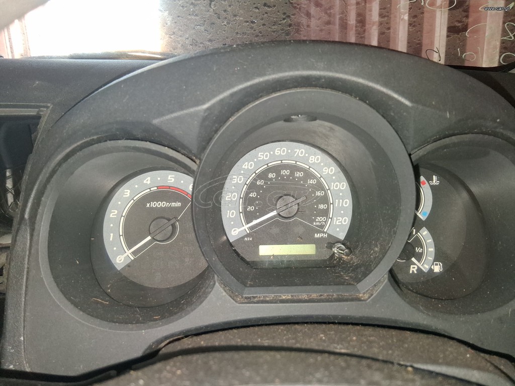 ΚΑΝΤΡΑΝ TOYOTA HILUX 4X4 '06-'10mod ΠΕΤΡΕΛΑΙΟ ΣΕ ΜΙΛΙΑ