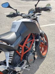 KTM 390 Duke 2016 ABS-thumb-7