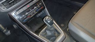 Volkswagen T-Cross 2022 1.0 TSI STYLE 110PS-thumb-17