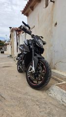Mv Agusta Rivale 800 2015 Rivale-thumb-2