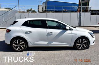 Renault 2020 Megane  Megane-thumb-16