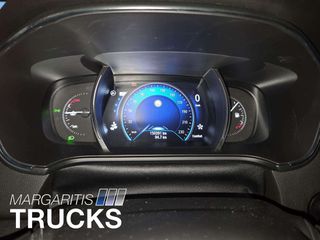 Renault 2020 Megane  Megane-thumb-44