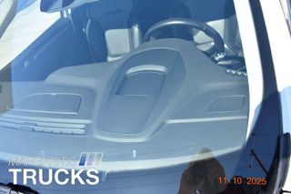 Renault 2020 Megane  Megane-thumb-25