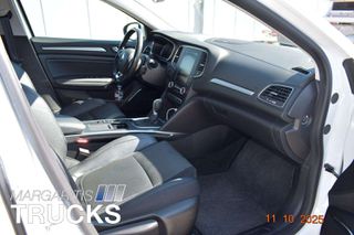 Renault 2020 Megane  Megane-thumb-24