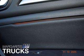 Renault 2020 Megane  Megane-thumb-33