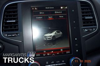 Renault 2020 Megane  Megane-thumb-38