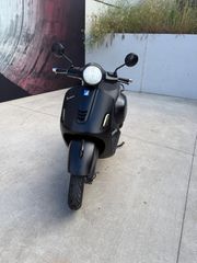 Vespa GTS 300 2009 GTS 300 super-thumb-3