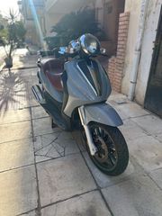 Piaggio Beverly 500 Cruiser 2012 Anniversario