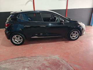 Renault Clio 2017-thumb-3