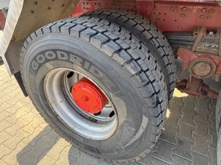 Ανατροπή + Γερανός Iveco 2006-thumb-10