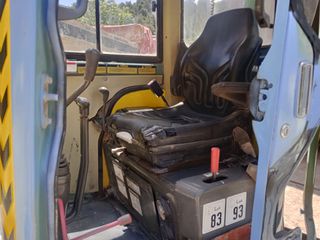 Εκσκαφάκι (διαβολάκι) Yanmar 2000 V30-thumb-14