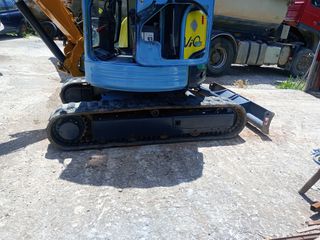 Εκσκαφάκι (διαβολάκι) Yanmar 2000 V30-thumb-19