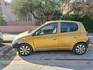 Toyota Yaris 1999