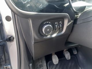 Opel Corsa 2021 1500 DIESEL TURBO-thumb-13