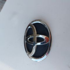 Σημα Μασκας Toyota Yaris 2009