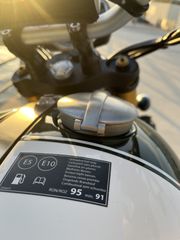 Triumph Scrambler 2019-thumb-21