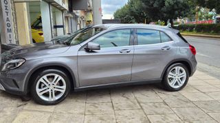 Mercedes-Benz GLA 200 2016 GLA 200 URBAN 1.6