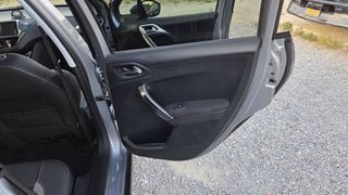 Peugeot 2008 2017 Allure - Panorama-thumb-25