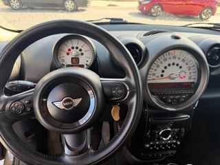 Mini Cooper D Countryman 2012 diesel-thumb-5