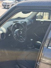 Mini Cooper D Countryman 2012 diesel-thumb-8