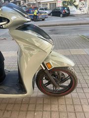 Honda SH 350i 2022 SPORTY