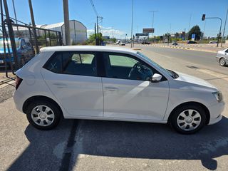 Skoda Fabia 2017 1.4 TDI 90HP AMBITION-thumb-5