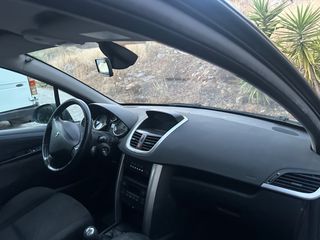 Peugeot 207 2008-thumb-5