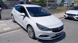 Opel Astra 2016-thumb-2