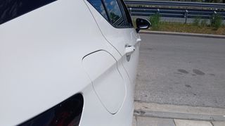 Opel Astra 2016-thumb-14