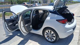 Opel Astra 2016-thumb-22