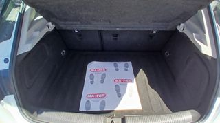 Opel Astra 2016-thumb-29