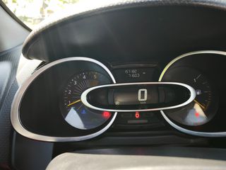 Renault Clio 2015-thumb-17
