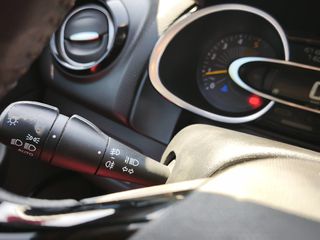 Renault Clio 2015-thumb-21