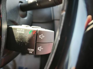 Renault Clio 2015-thumb-24