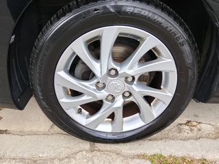 Toyota Auris 2016 1.2  Edition--thumb-10