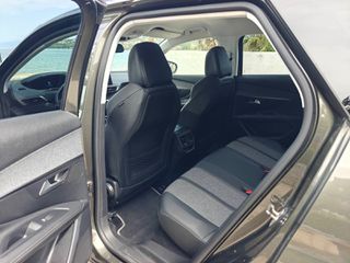 Peugeot 3008 2020 ALLURE-thumb-12