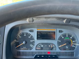 Καλαθοφόρα Mercedes-Benz 2005 815-thumb-21