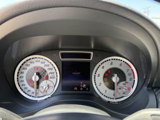 Mercedes-Benz A 200 2015 AMG-LINE 7G-DCT-thumb-79