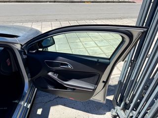 Mercedes-Benz A 200 2015 AMG-LINE 7G-DCT-thumb-58