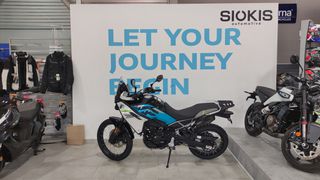 CFmoto 450 MT 2026-thumb-4