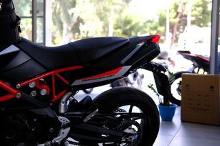 Aprilia Dorsoduro 2020 APRILIA DORSODURO 900-thumb-27