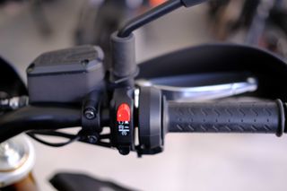 Aprilia Dorsoduro 2020 APRILIA DORSODURO 900-thumb-29