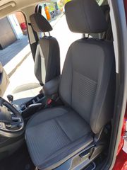 Ford C-Max 2015 Ford C-Max 1.5 TDCi Titanium-thumb-14