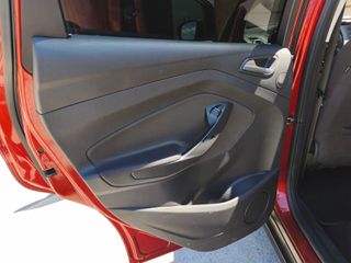 Ford C-Max 2015 Ford C-Max 1.5 TDCi Titanium-thumb-16