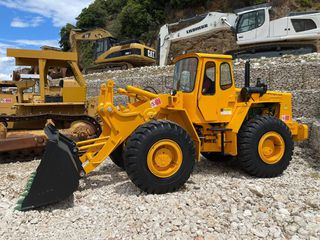 Φορτωτής Με Λάστιχα Volvo 1980 BM 846-thumb-1