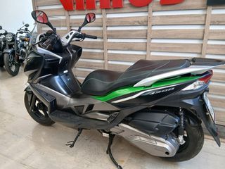 Kawasaki J 300 2015-thumb-17
