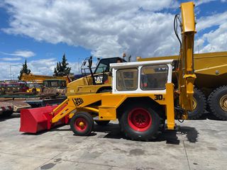 Εκσκαφέας-Φορτωτής JCB 1980 3D 2-thumb-27