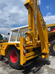 Εκσκαφέας-Φορτωτής JCB 1980 3D 2-thumb-30