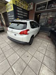 Peugeot 2008 2015-thumb-5