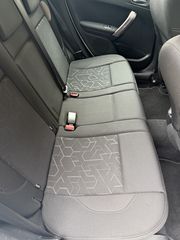 Peugeot 2008 2015-thumb-16